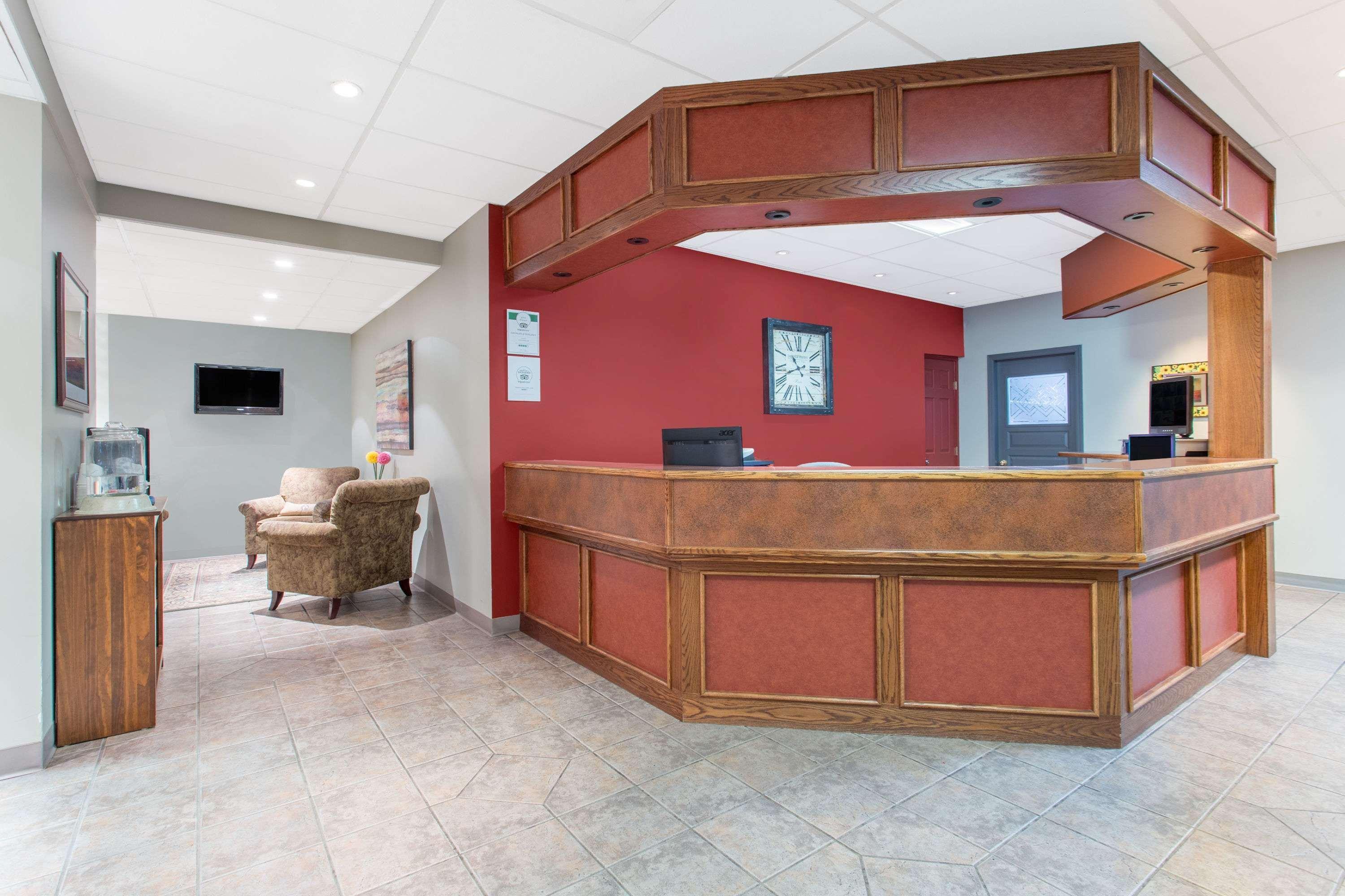 Ramada By Wyndham Williams Lake Exteriér fotografie