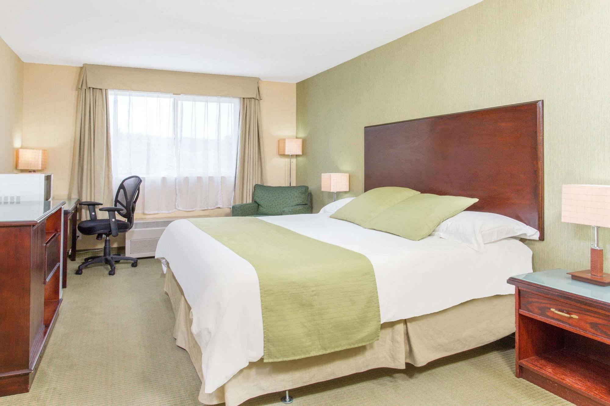 Ramada By Wyndham Williams Lake Exteriér fotografie