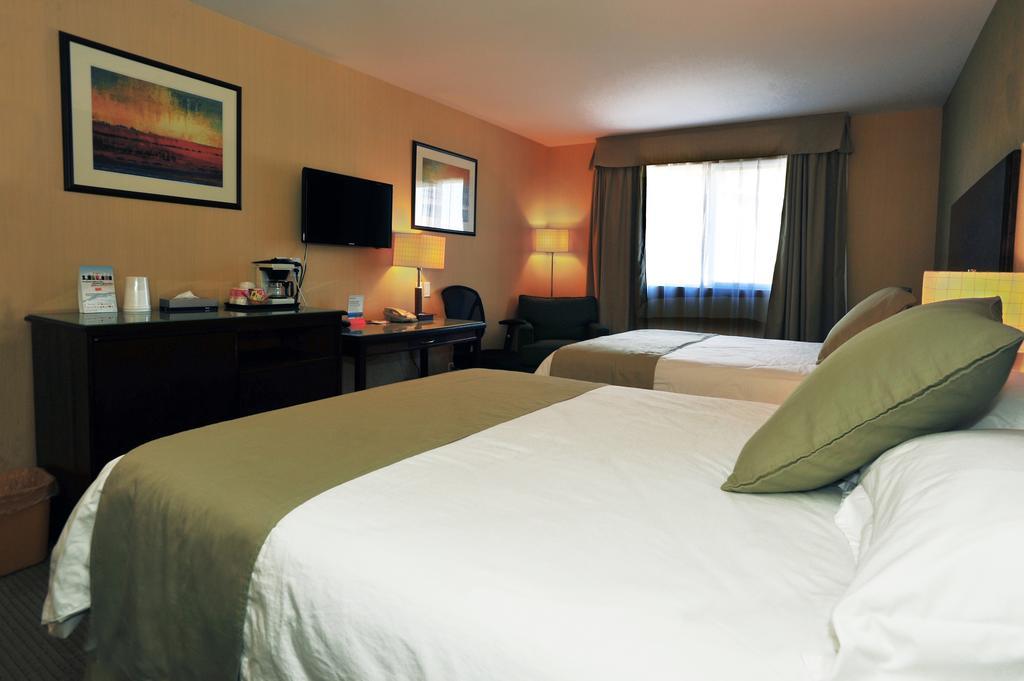 Ramada By Wyndham Williams Lake Exteriér fotografie